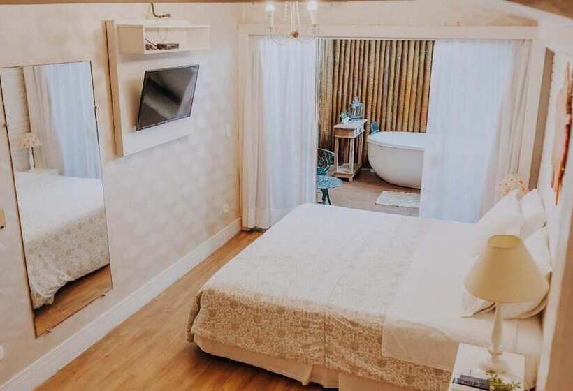 호텔 Chez Louise Et Louis Pé Na Areia