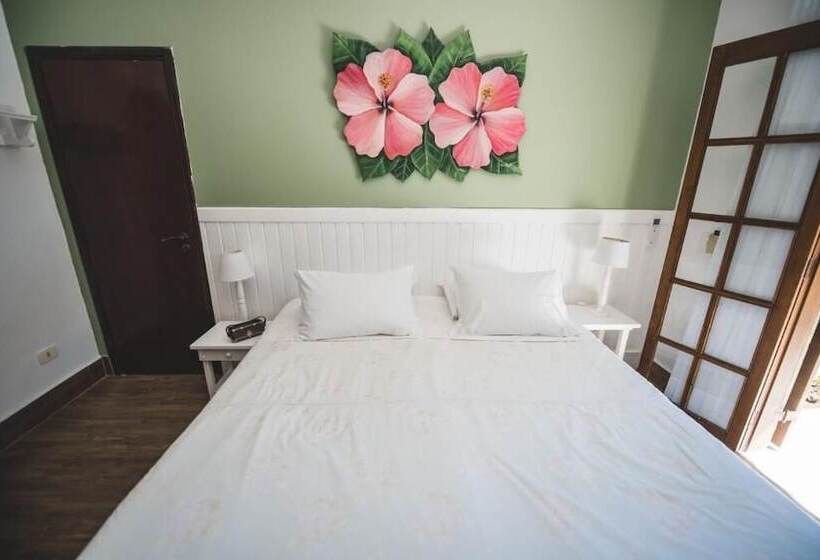 호텔 Chez Louise Et Louis Pé Na Areia