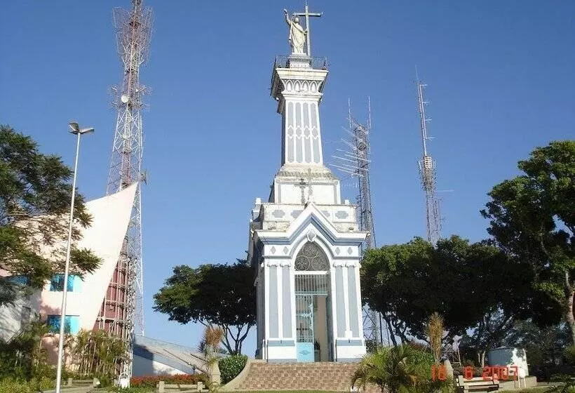 ホテル Dos Viajantes