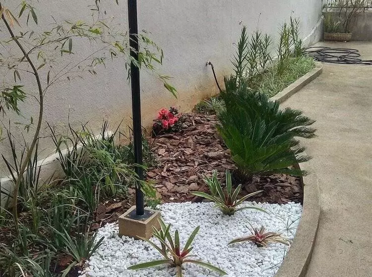 ホテル Dos Viajantes