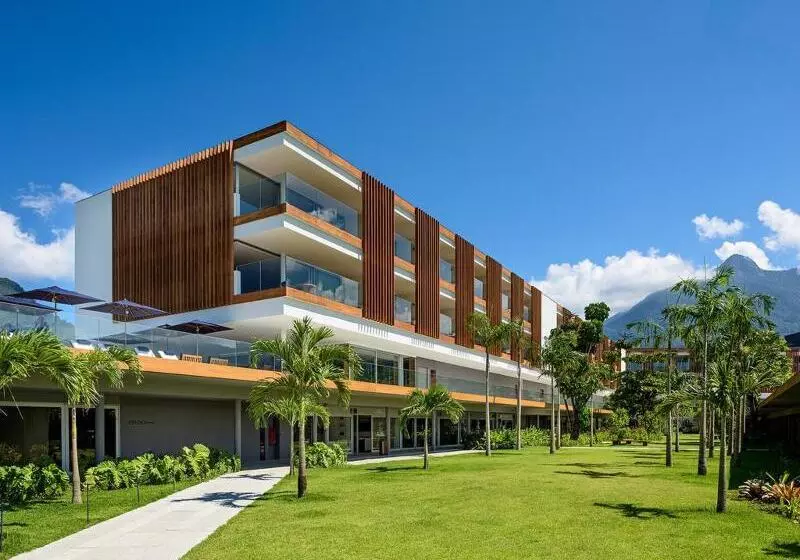 ホテル Fasano Angra Dos Reis