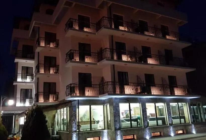 хотел хилез Hotel Hilez