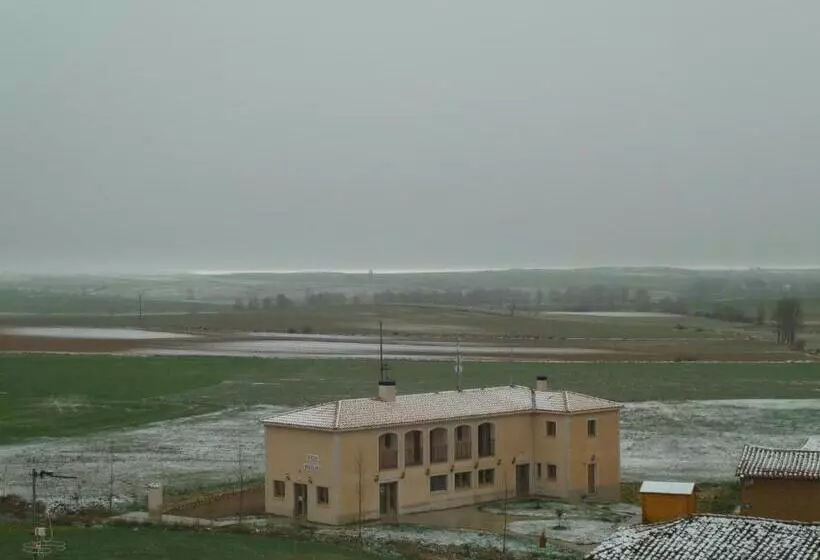 ホテル Hostal Moratinos