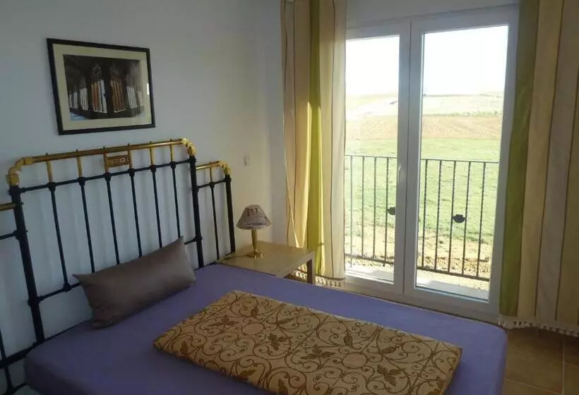 ホテル Hostal Moratinos