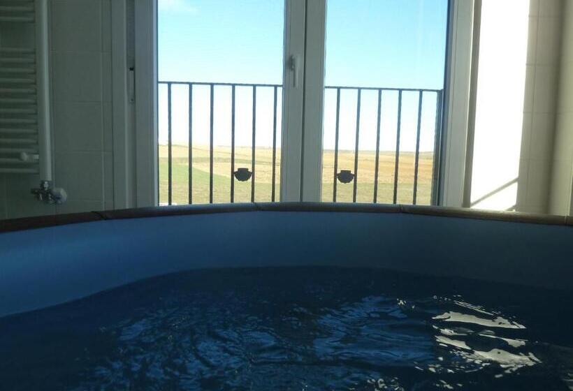 호텔 Hostal Moratinos