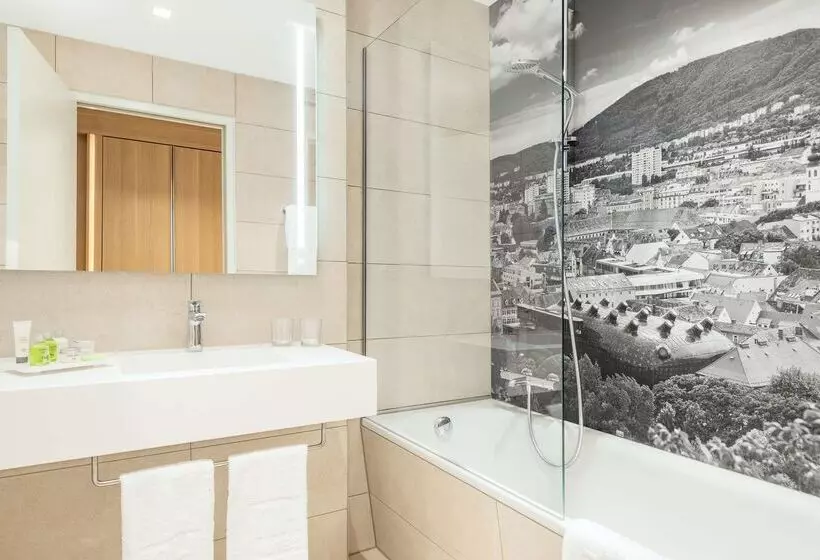 Hotelli NH Graz City