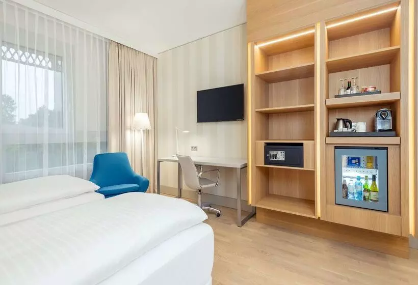 Hotelli NH Graz City