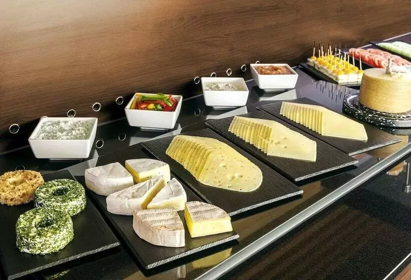 Hotelli NH Graz City