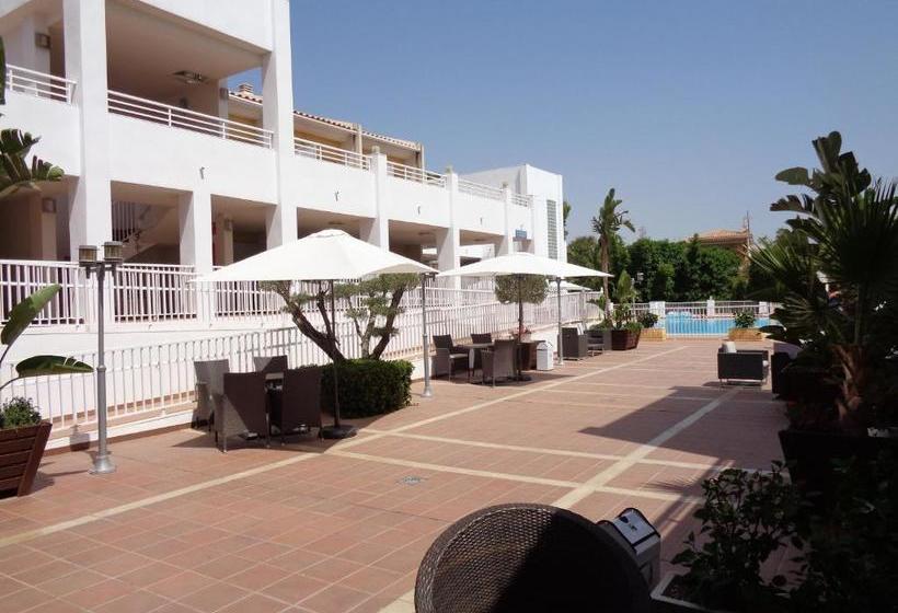 호텔 Nuc Sun Resort