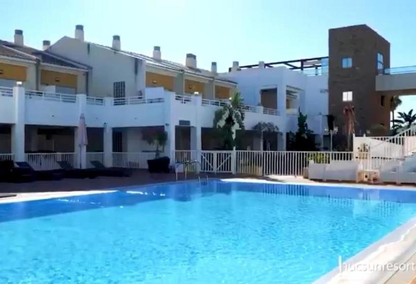 호텔 Nuc Sun Resort