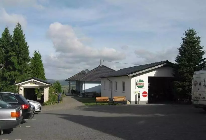 Hotelli & Restaurant Hüllen