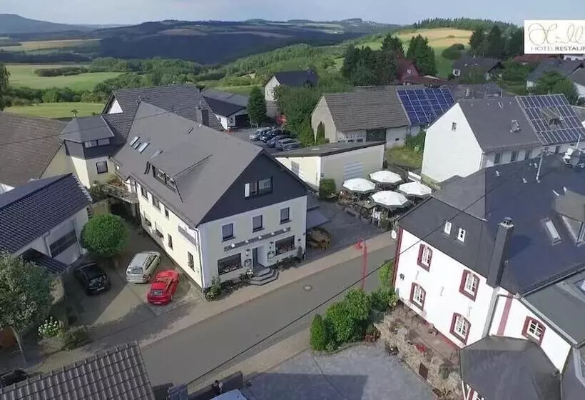 Hotelli & Restaurant Hüllen