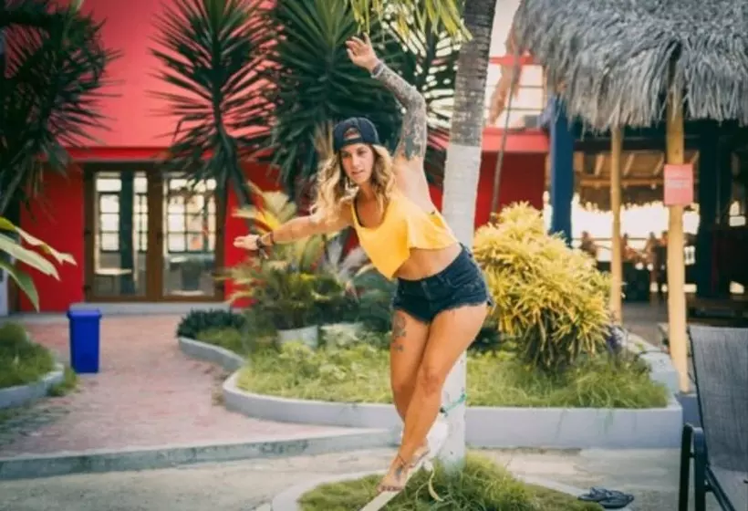 ホテル Socialtel Montañita   Formerly Selina Montañita