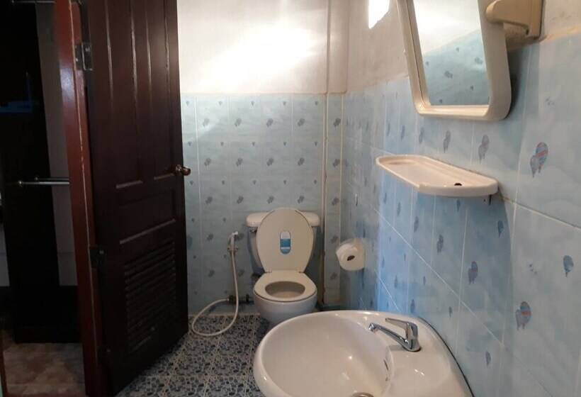 בית מלון כפרי Suansiri Resort