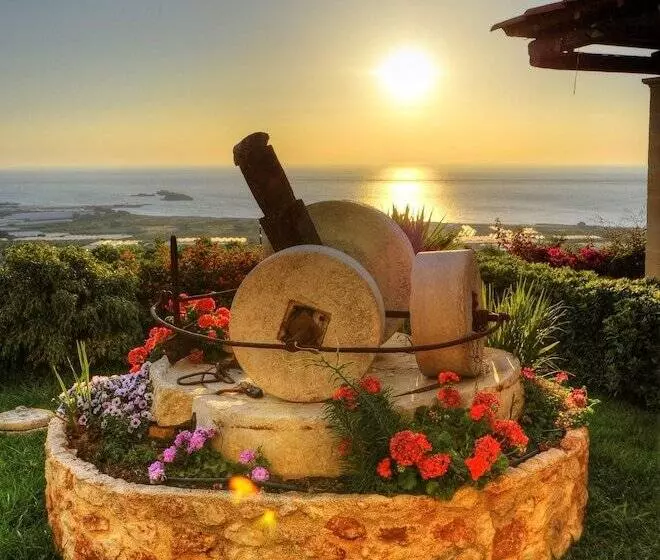 ホテル The Stonemade Houses