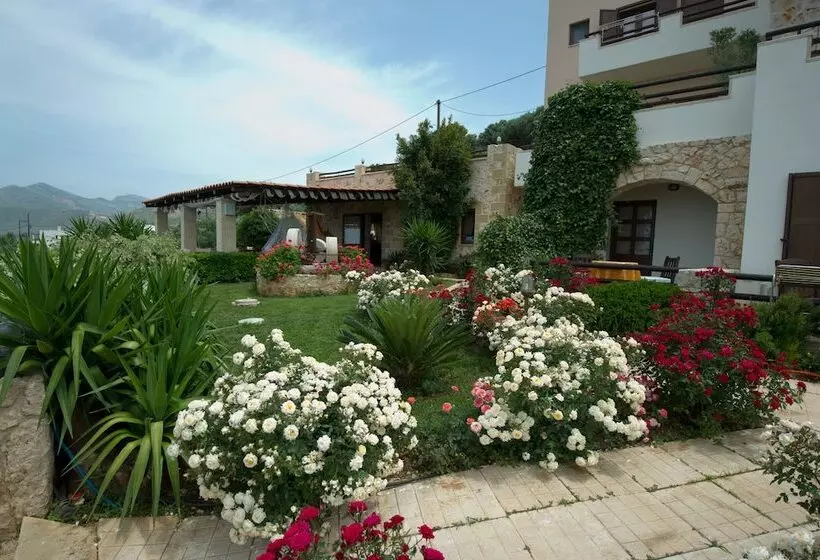 ホテル The Stonemade Houses