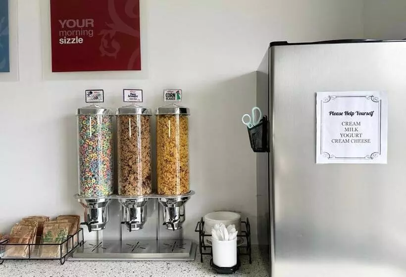 ホテル Travelodge By Wyndham Welland