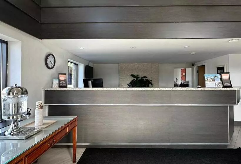 ホテル Travelodge By Wyndham Welland