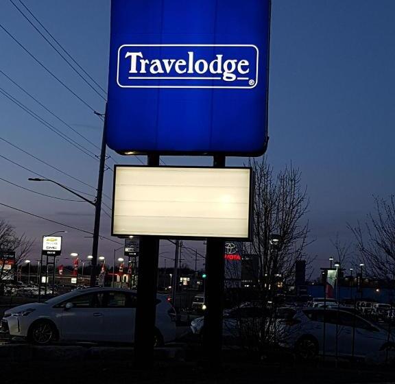 בית מלון כפרי Travelodge By Wyndham Welland