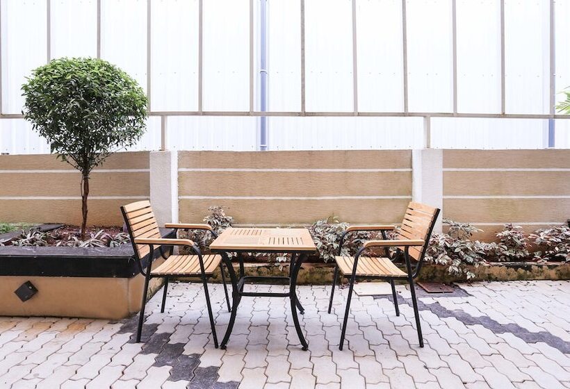 בית מלון כפרי Treebo Trip Cmks Habitat Center