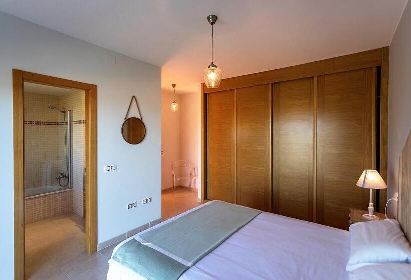 Villas Caleta Beach And Golf