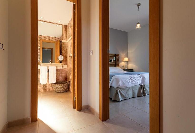 Villas Caleta Beach And Golf