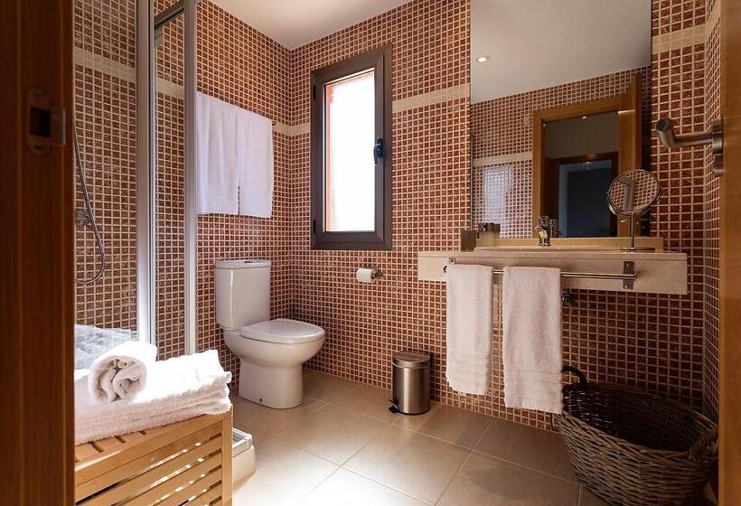 Villas Caleta Beach And Golf