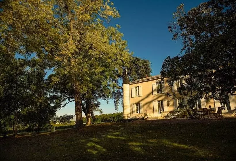 Aamiaismajoitus (B&B) Chateau Sénailhac