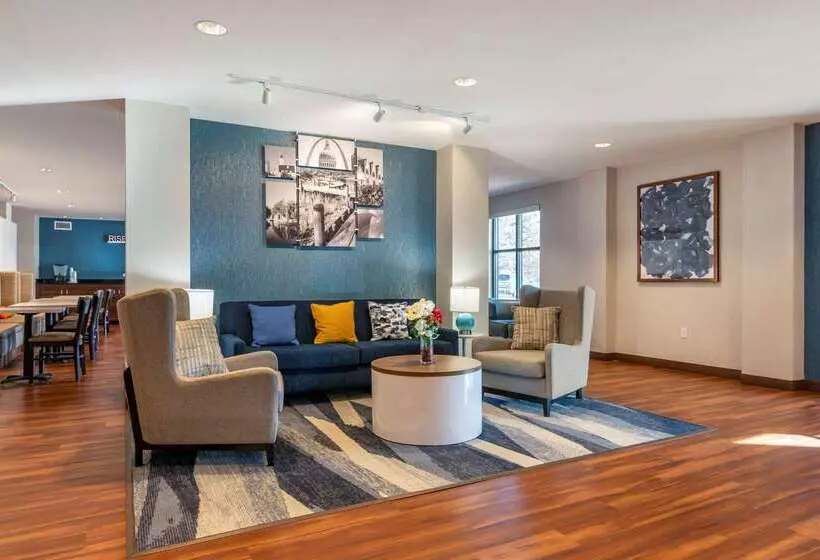 Hotelli Comfort Inn St Louis Airport