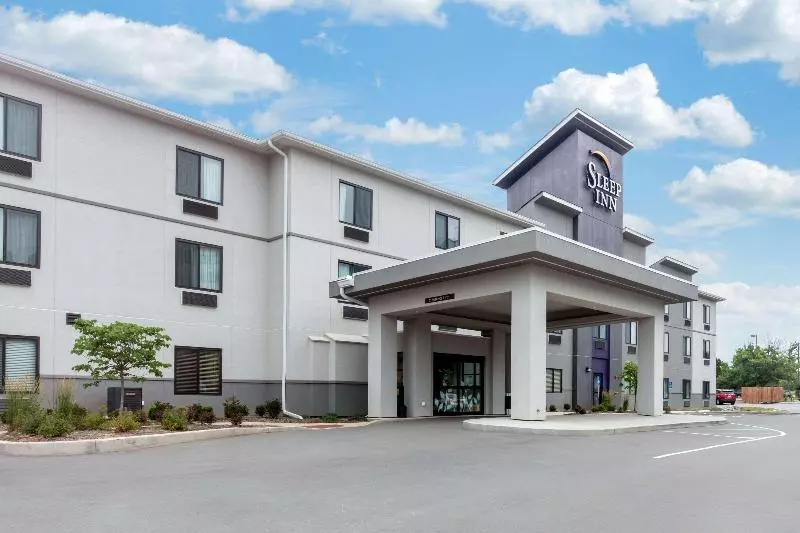 Hotelli Comfort Inn St Louis Airport