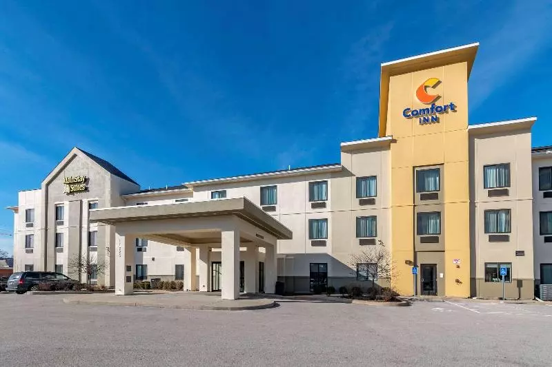 Hotelli Comfort Inn St Louis Airport
