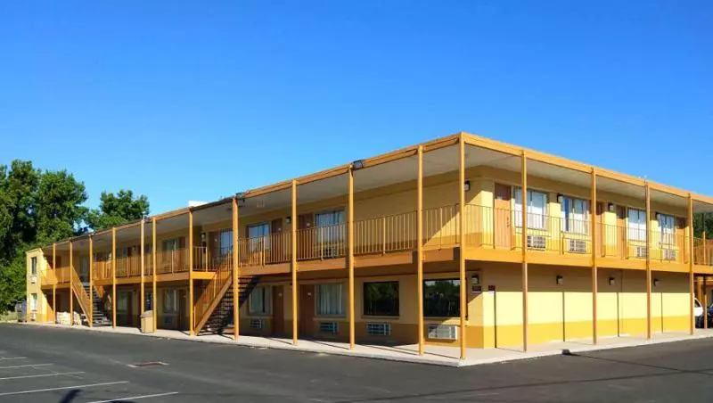 ホテル Express Inn Newport News