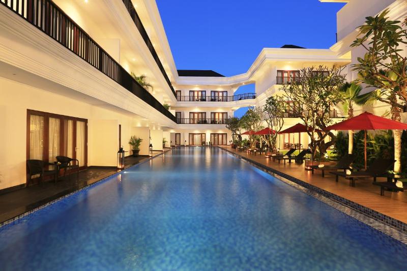 Grand Palace Hotel Sanur   Bali