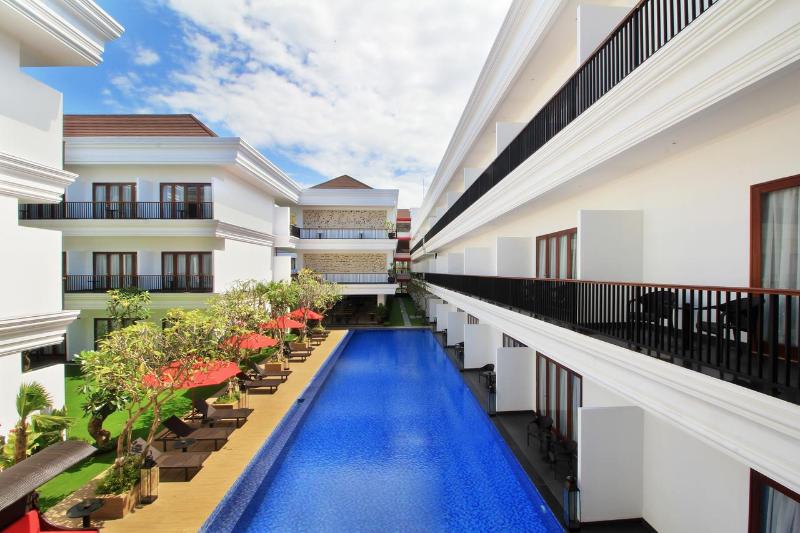 Grand Palace Hotel Sanur   Bali