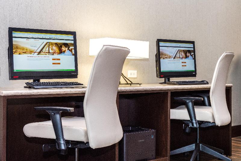 فندق Holiday Inn Lexington   Hamburg, An Ihg