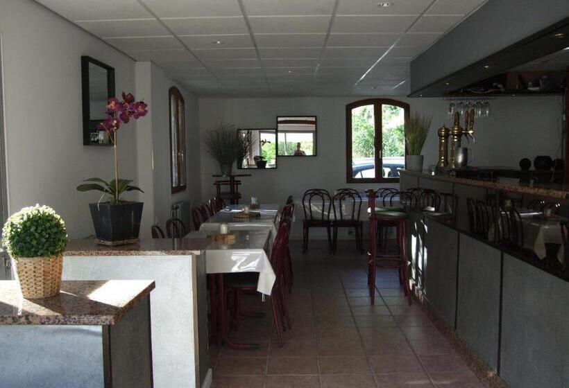 فندق Hôtel Le Moulin D'olt