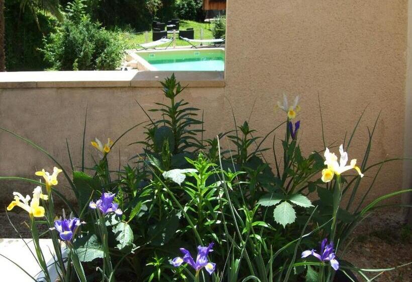 فندق Hôtel Le Moulin D'olt