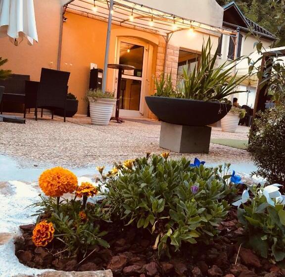 فندق Hôtel Le Moulin D'olt