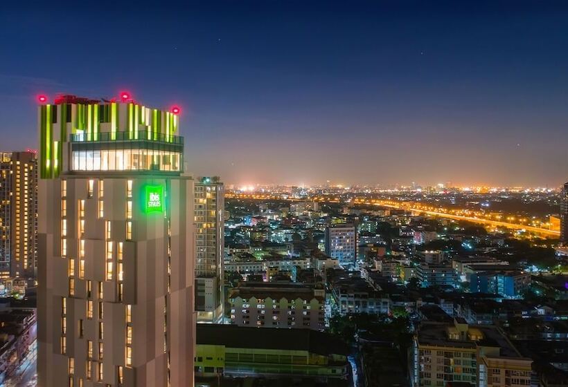 هتل Ibis Styles Bangkok Sukhumvit Phra Khanong