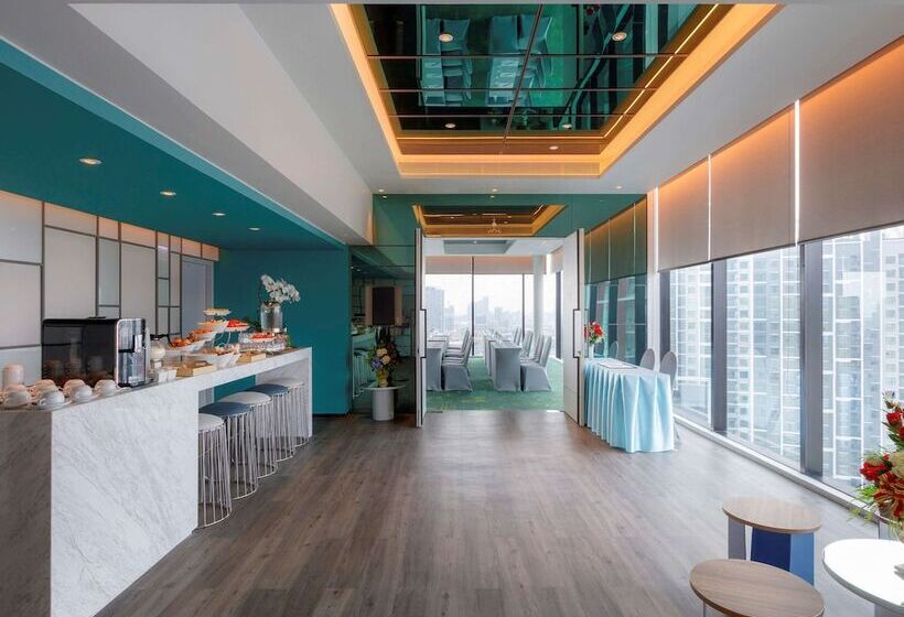 هتل Ibis Styles Bangkok Sukhumvit Phra Khanong