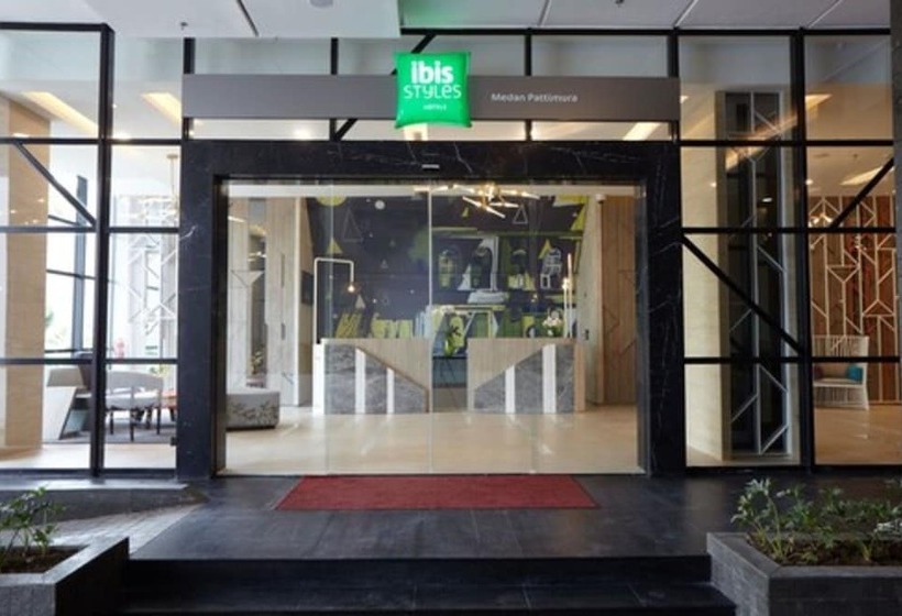 בית מלון כפרי Ibis Styles Medan Pattimura