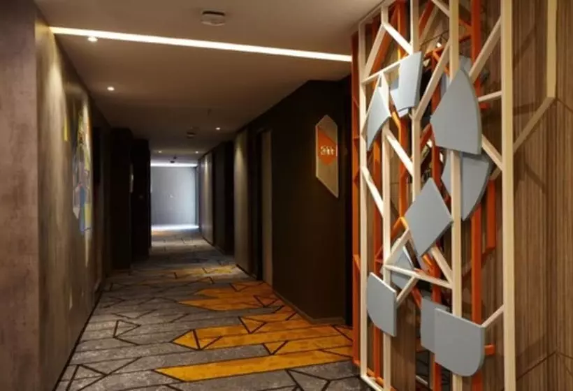 هتل Ibis Styles Medan Pattimura