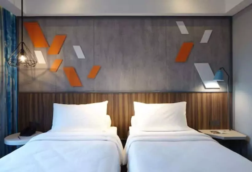 هتل Ibis Styles Medan Pattimura