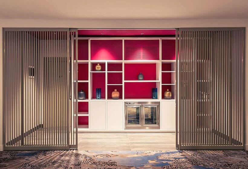 هتل Mercure Almaty City Center