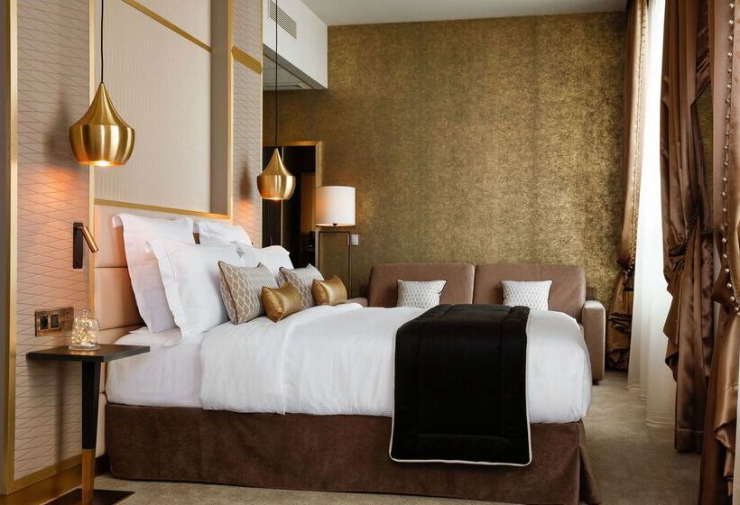 Niepce Paris Hotel, Curio Collection By Hilton