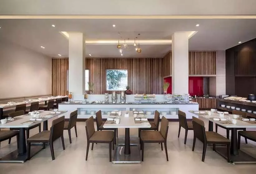 Hotelli Oaks Bodhgaya