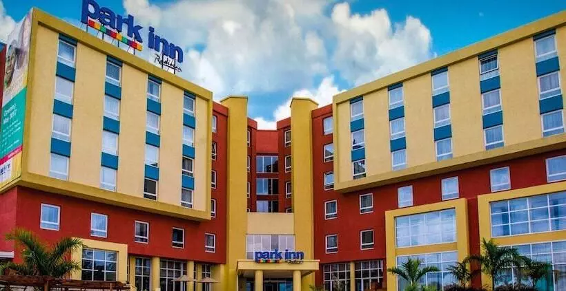 هتل Park Inn by Radisson Kigali