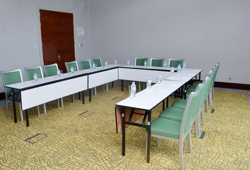 هتل Park Inn by Radisson Kigali