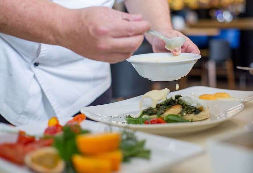 هتل Park Inn by Radisson Kigali