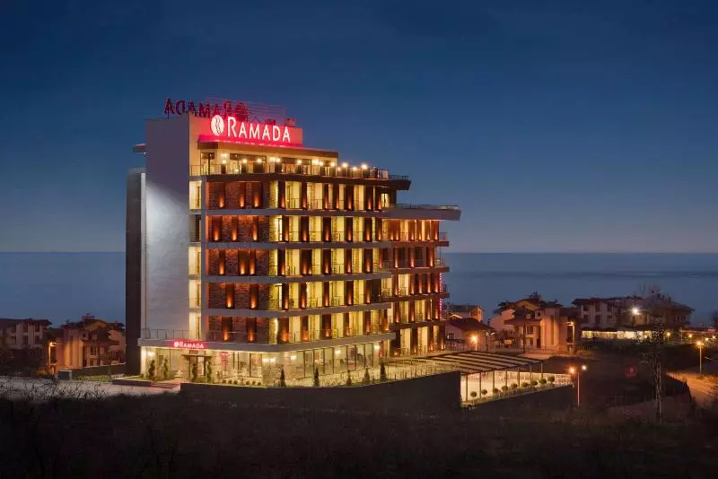هتل Ramada By Wyndham Giresun Piraziz